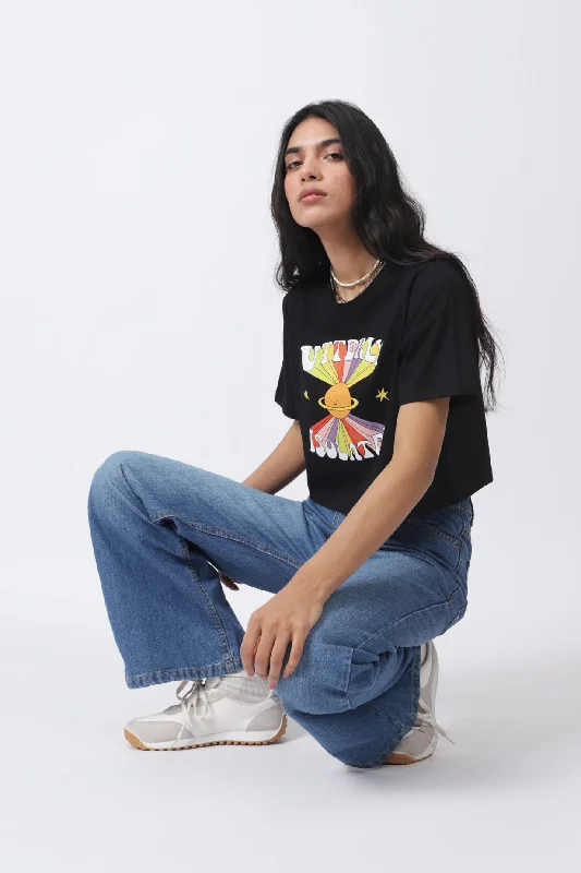 CROPPED GRAPHIC TEE