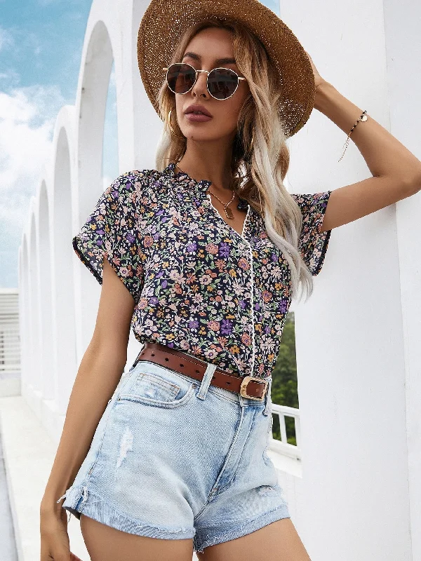 MegaBetty - V-neck Floral Short-sleeved Chiffon Shirt