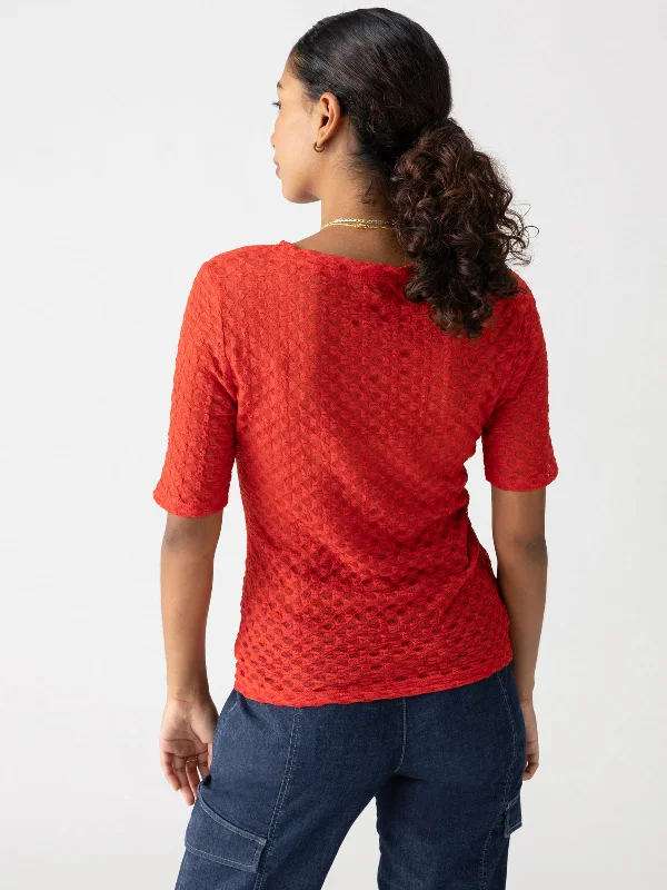 Geo Mesh Tee Cherry Red