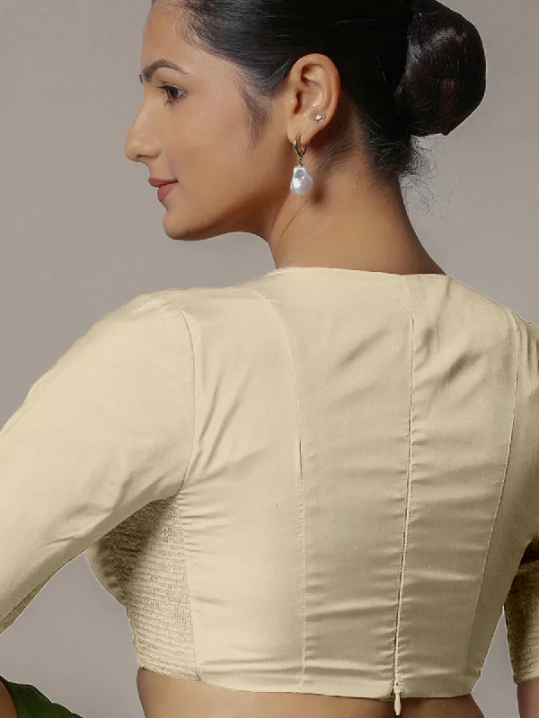 Zeenat x Rozaana | Cream Elbow Sleeves FlexiFit™ Saree Blouse with Plunging Neckline