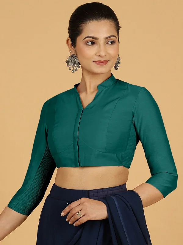 Maya x Rozaana | Three Quarter Sleeves Saree Blouse in Peacock Green