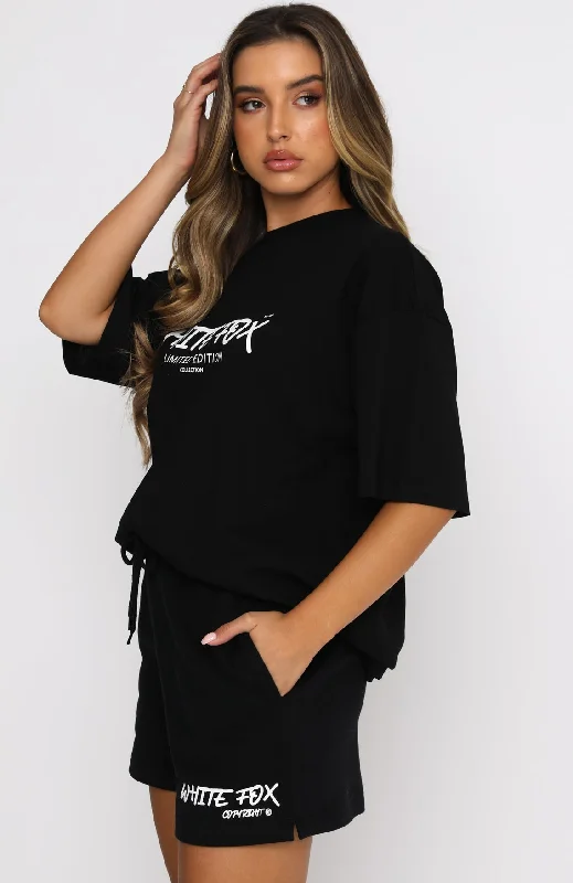 Step Back Oversized Tee Black