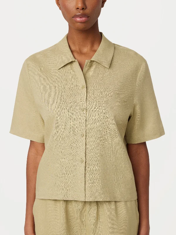 The Cropped Linen Blend Shirt in Green Beige