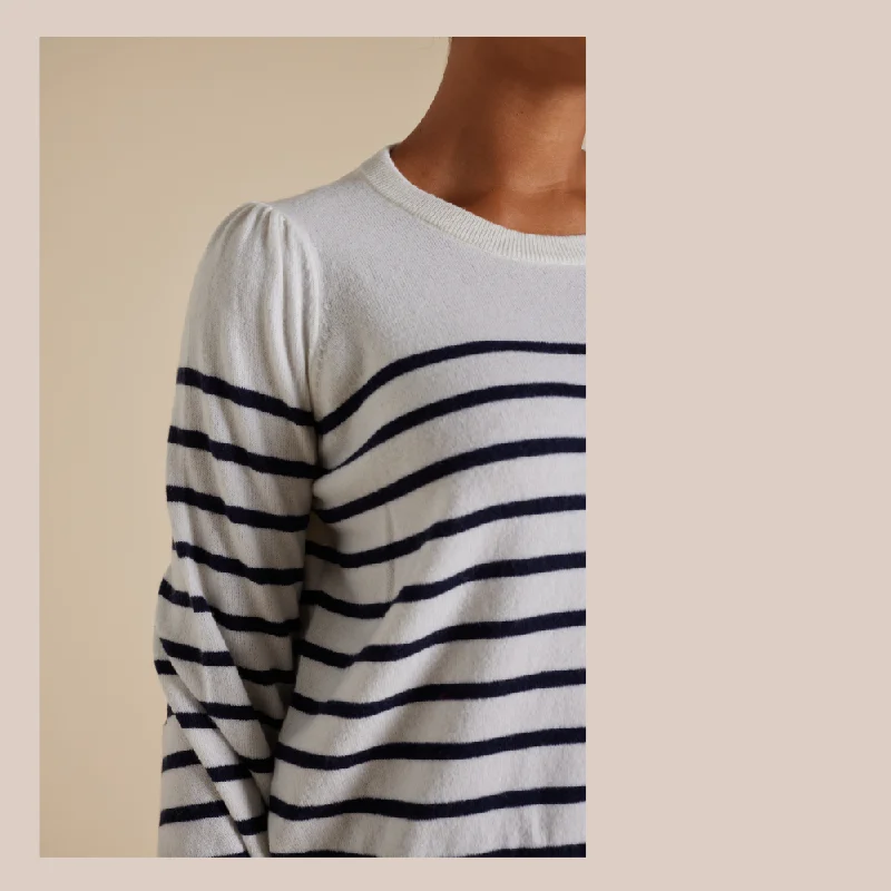 Eloise Sweater - Cream / Navy