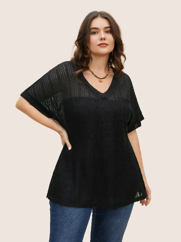 Texture Slit Side Patched Pocket T-shirt